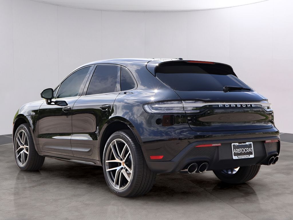 2026 Porsche Macan