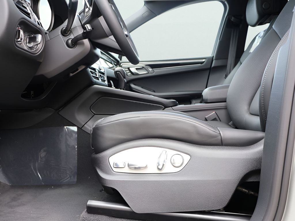 2026 Porsche Macan San Clemente CA