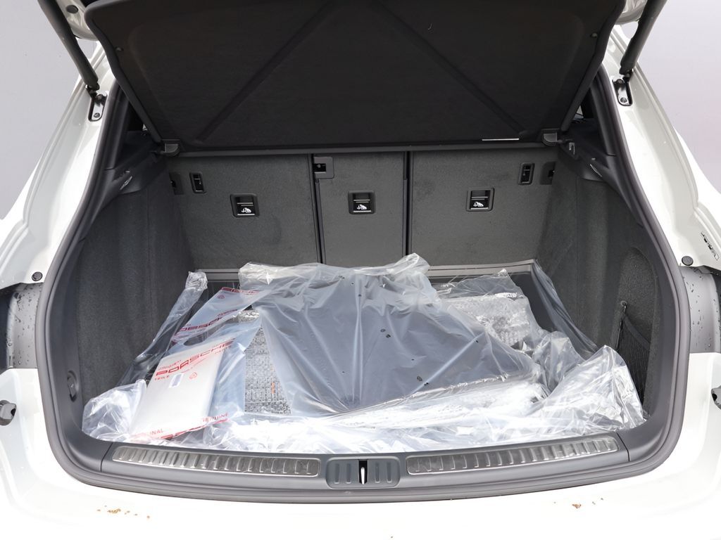 2026 Porsche Macan San Clemente CA