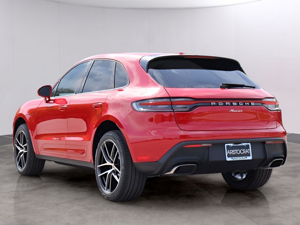 2026 Porsche Macan