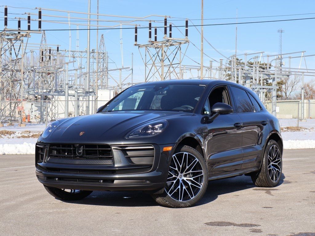 2026 Porsche Macan
