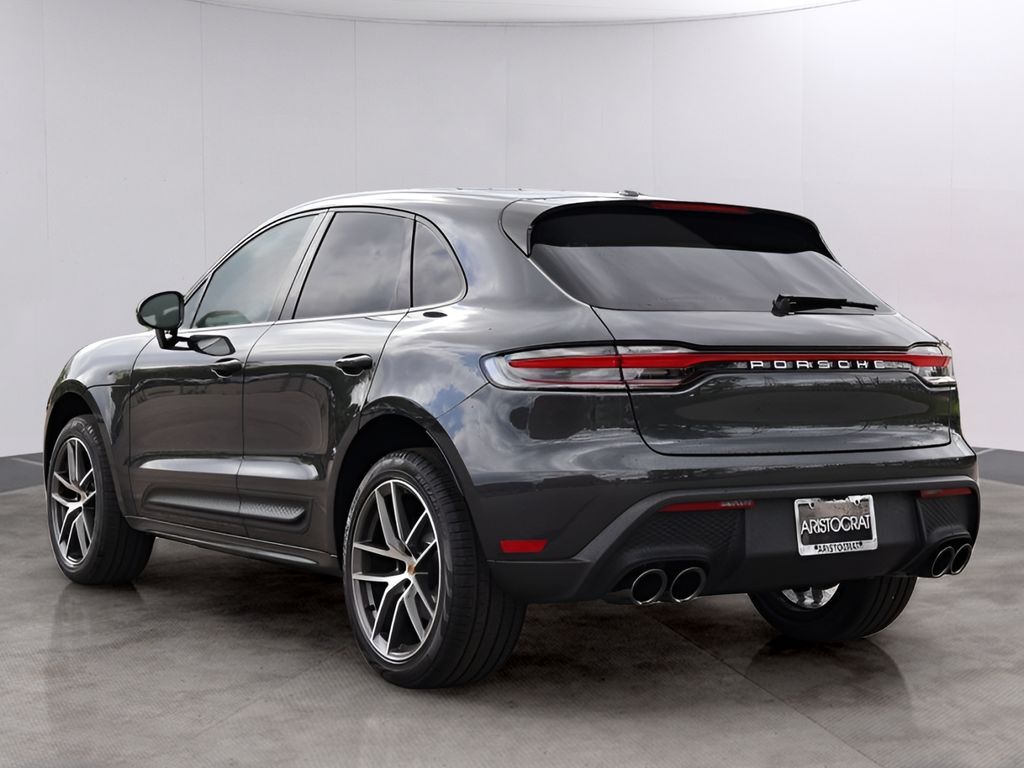 2026 Porsche Macan