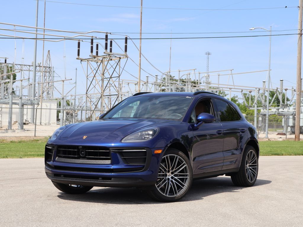 2026 Porsche Macan