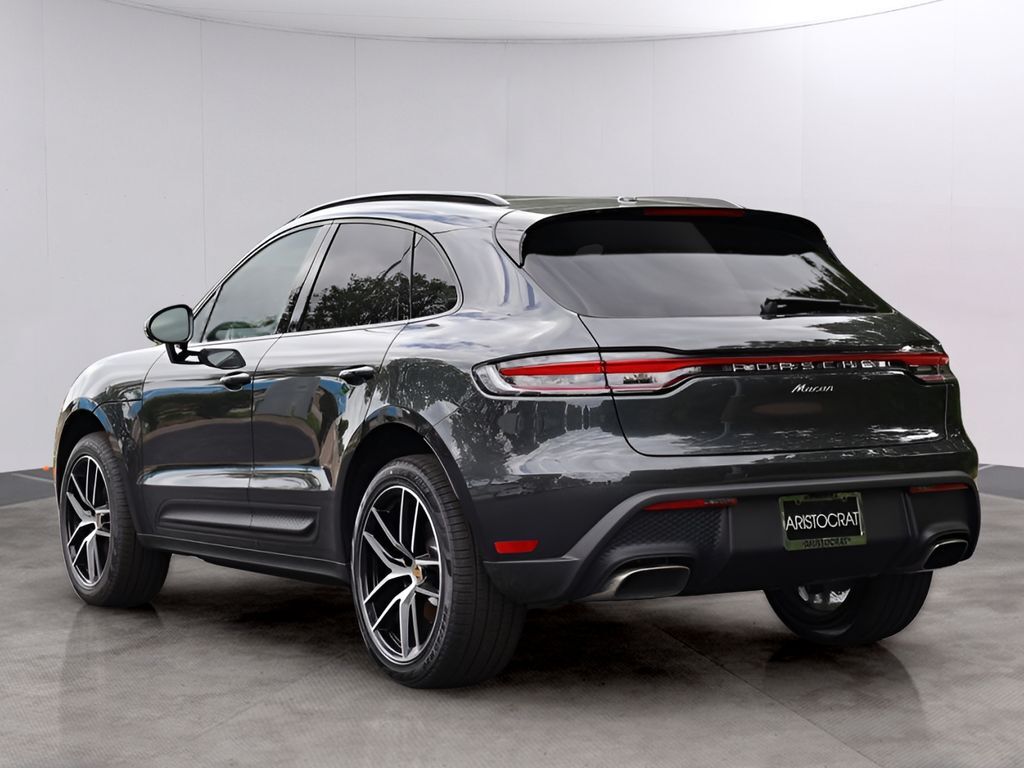 2026 Porsche Macan