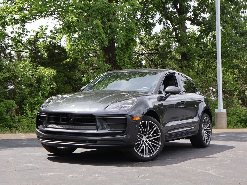 2026 Porsche Macan