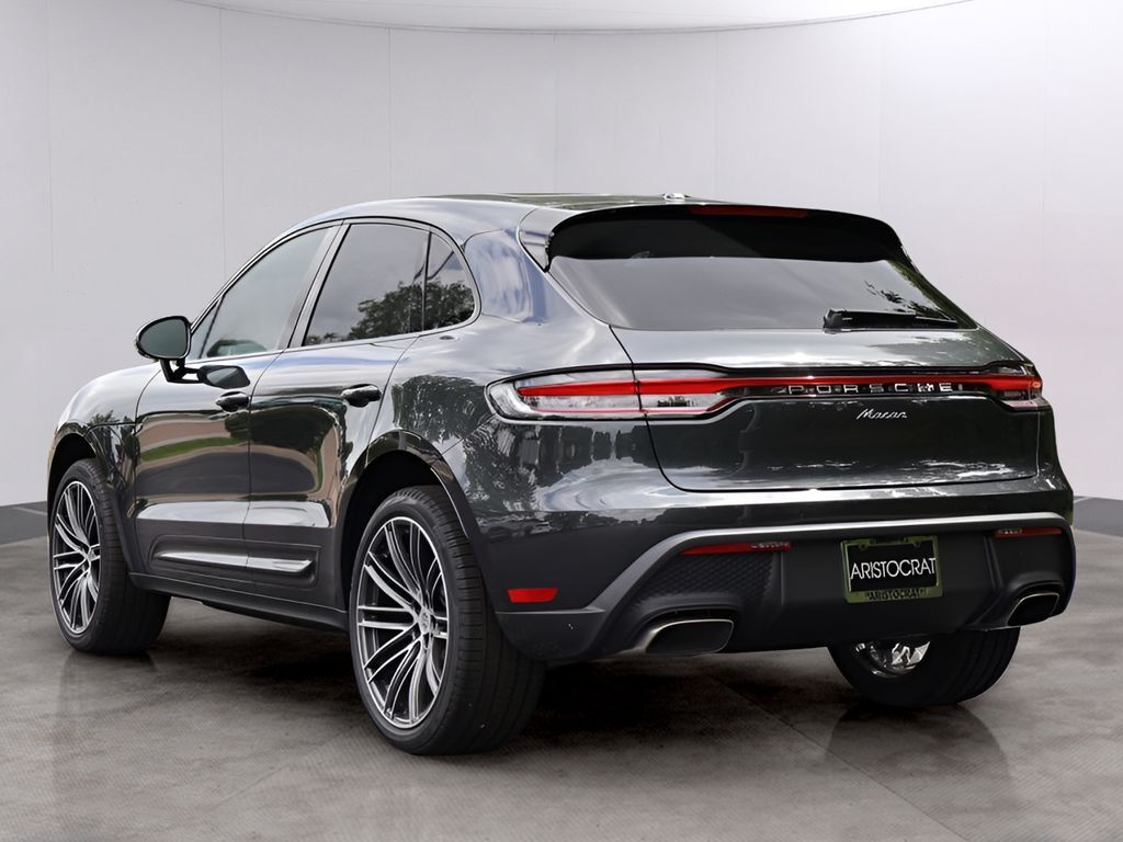2026 Porsche Macan