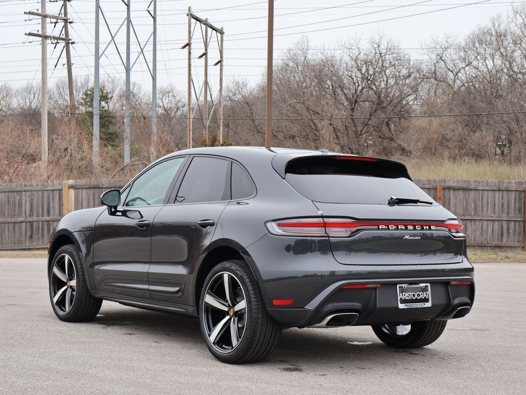 2026 Porsche Macan