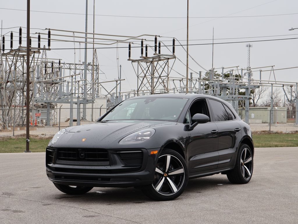 2026 Porsche Macan