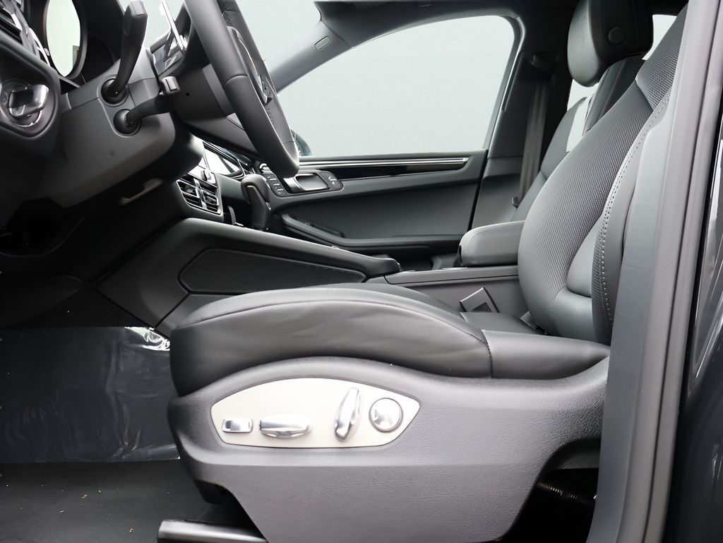 2026 Porsche Macan San Clemente CA