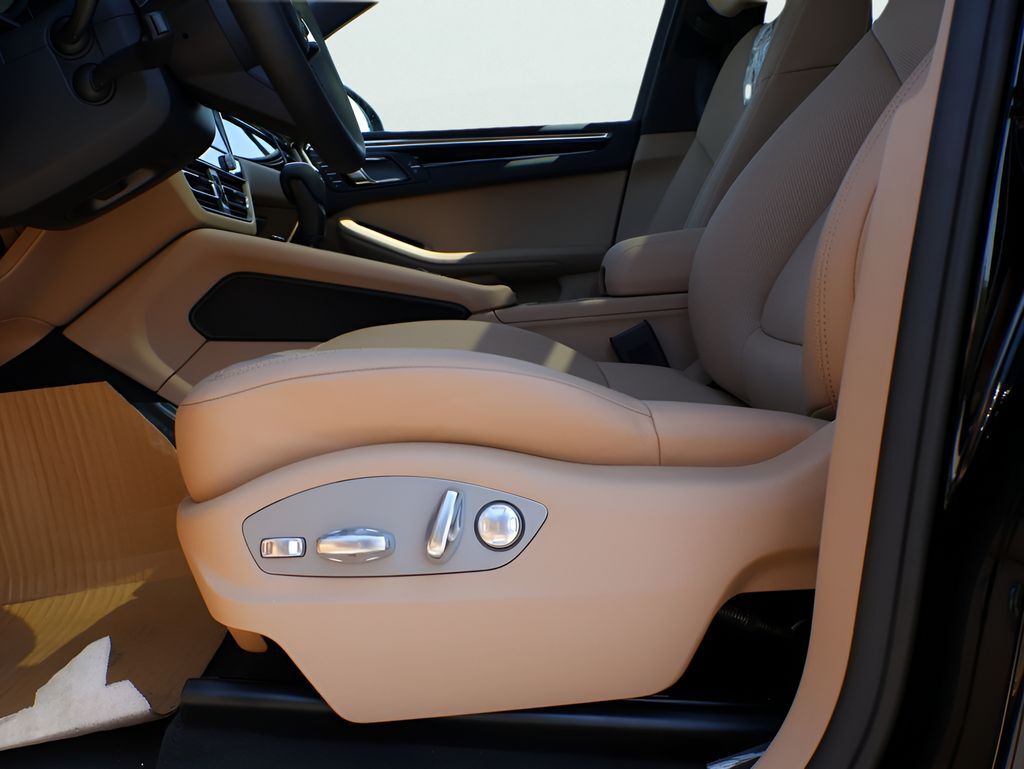 2026 Porsche Macan San Clemente CA