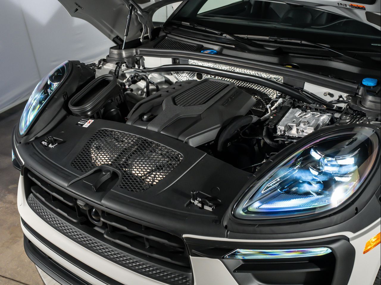 2026 Porsche Macan Santa Clarita CA