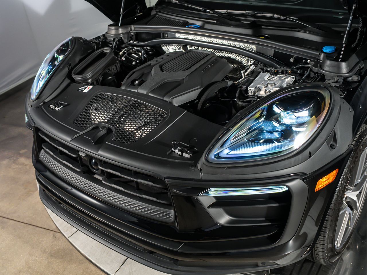2026 Porsche Macan Santa Clarita CA