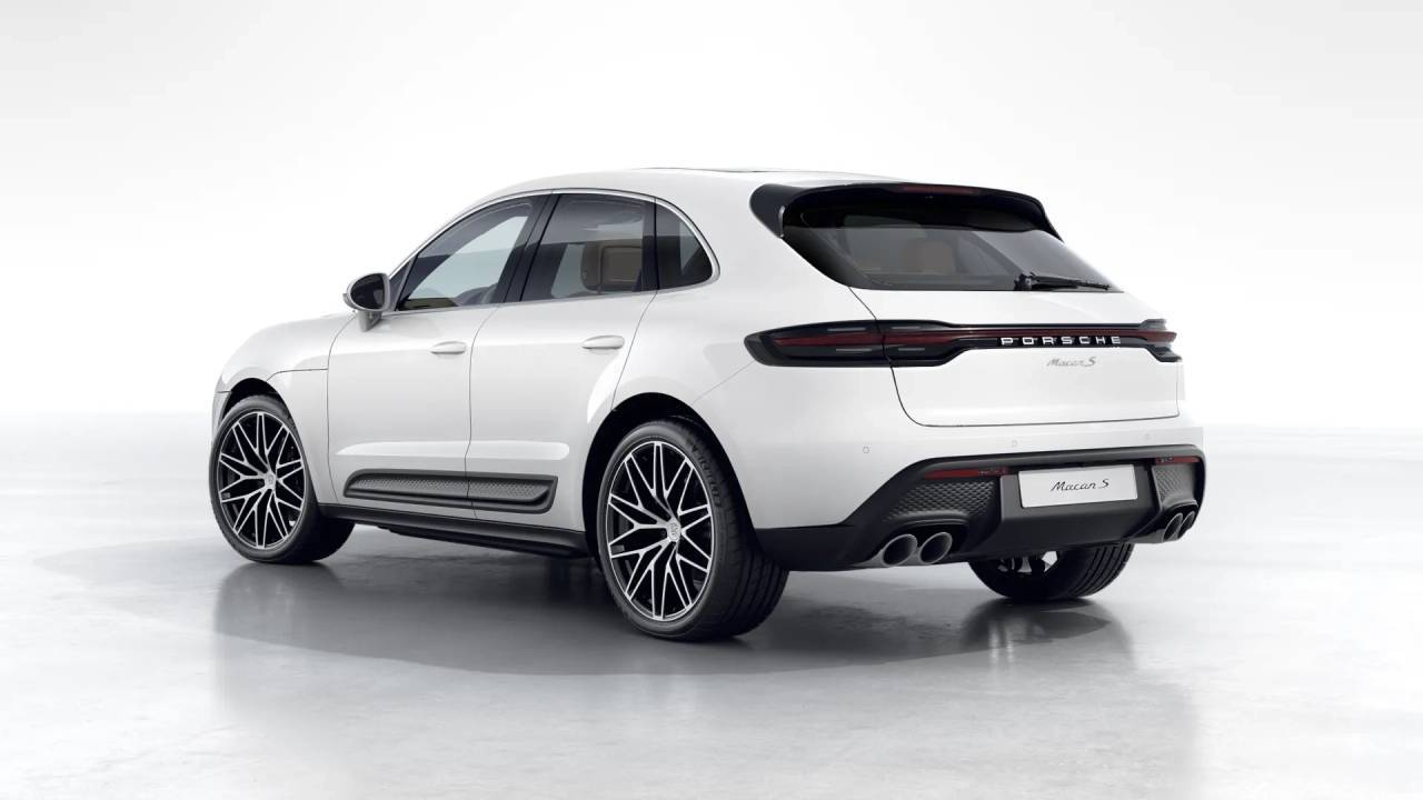 2026 Porsche Macan S photo 3