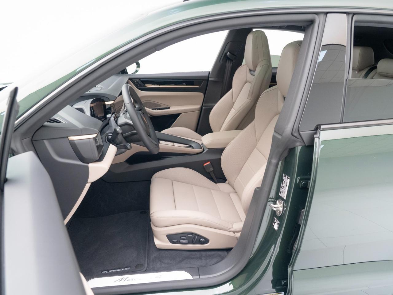 2026 Porsche Macan 4 Electric Pompano Beach FL