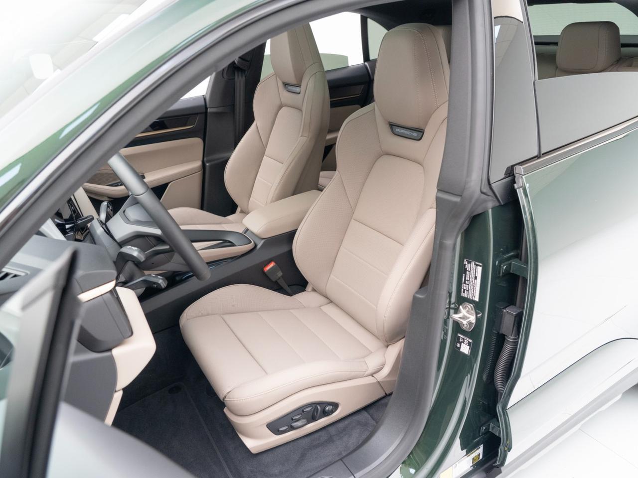 2026 Porsche Macan 4 Electric Pompano Beach FL