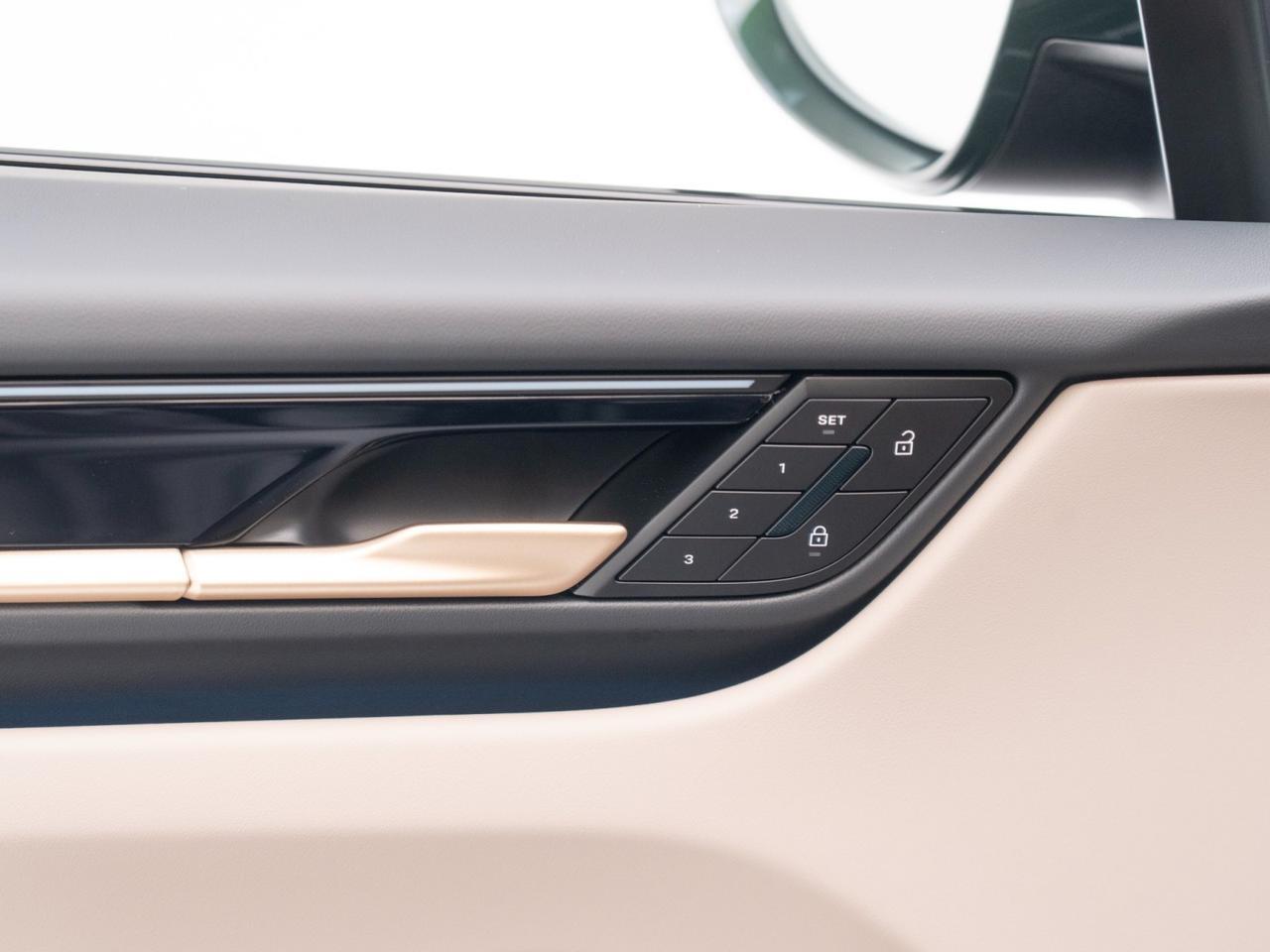 2026 Porsche Macan 4 Electric Pompano Beach FL