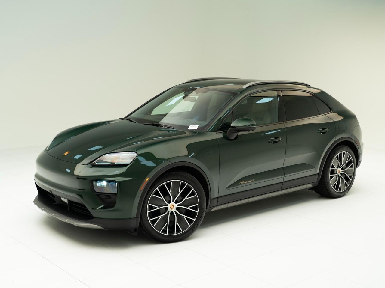 2026 Porsche Macan 4 Electric