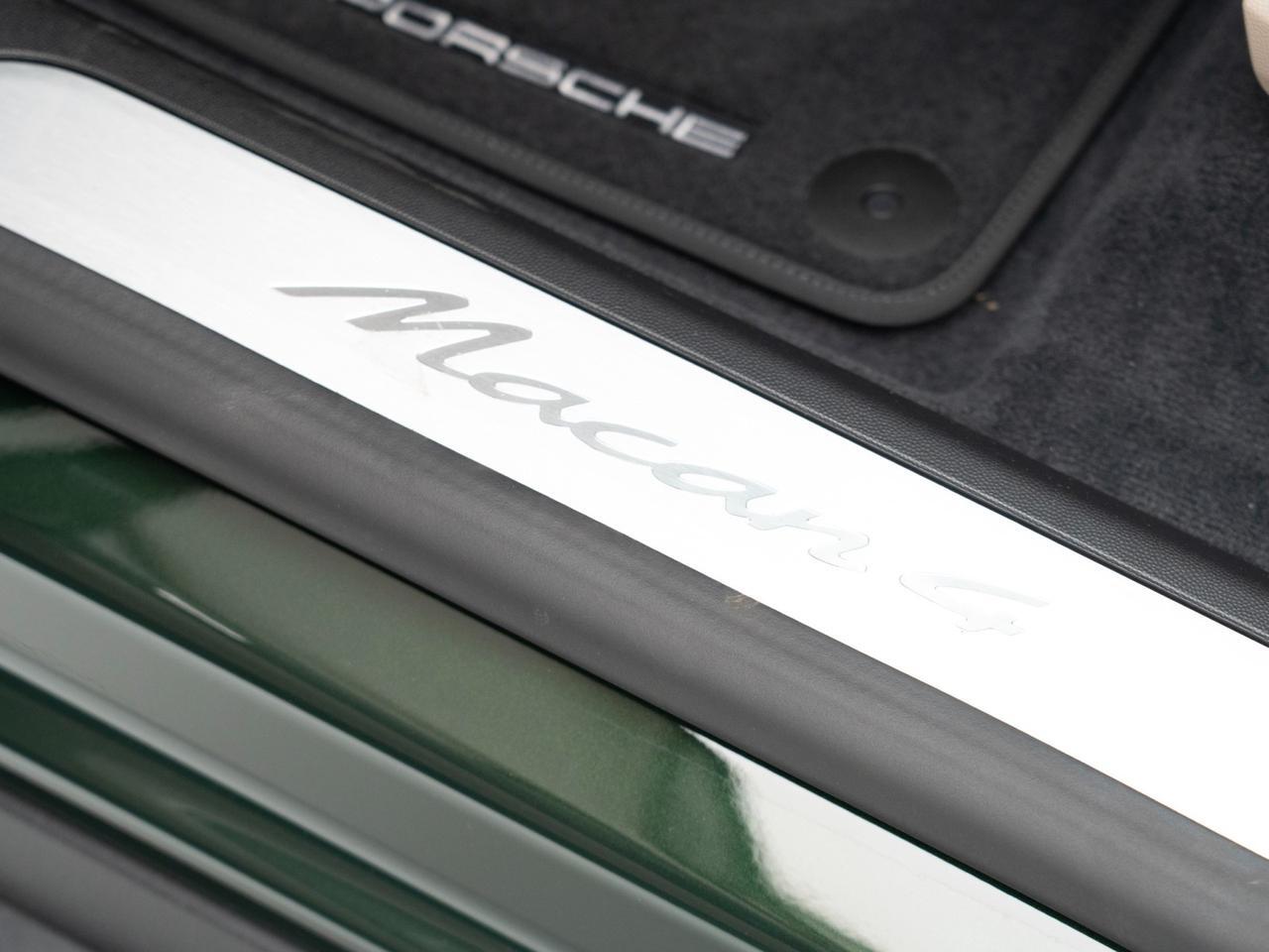 2026 Porsche Macan 4 Electric Pompano Beach FL