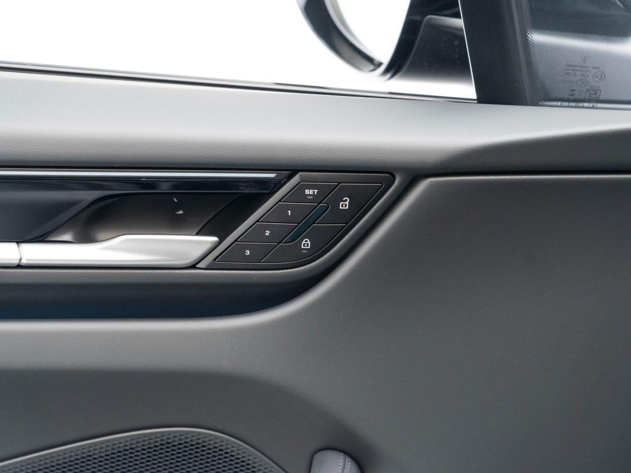 2026 Porsche Macan 4 Electric Pompano Beach FL