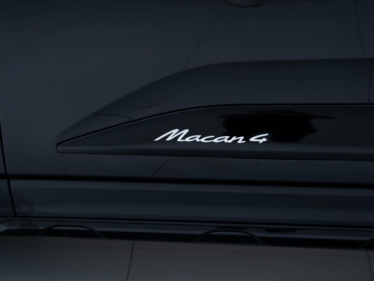 2026 Porsche Macan 4 Electric Pompano Beach FL