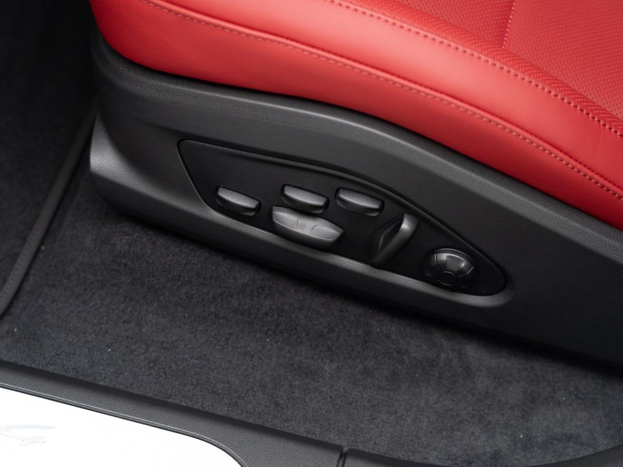 2026 Porsche Macan 4 Electric Pompano Beach FL