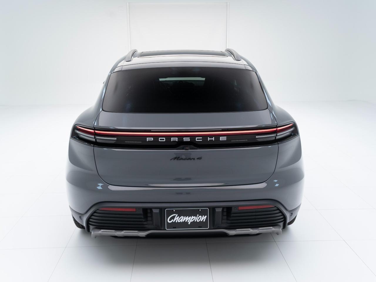2026 Porsche Macan 4 Electric Pompano Beach FL