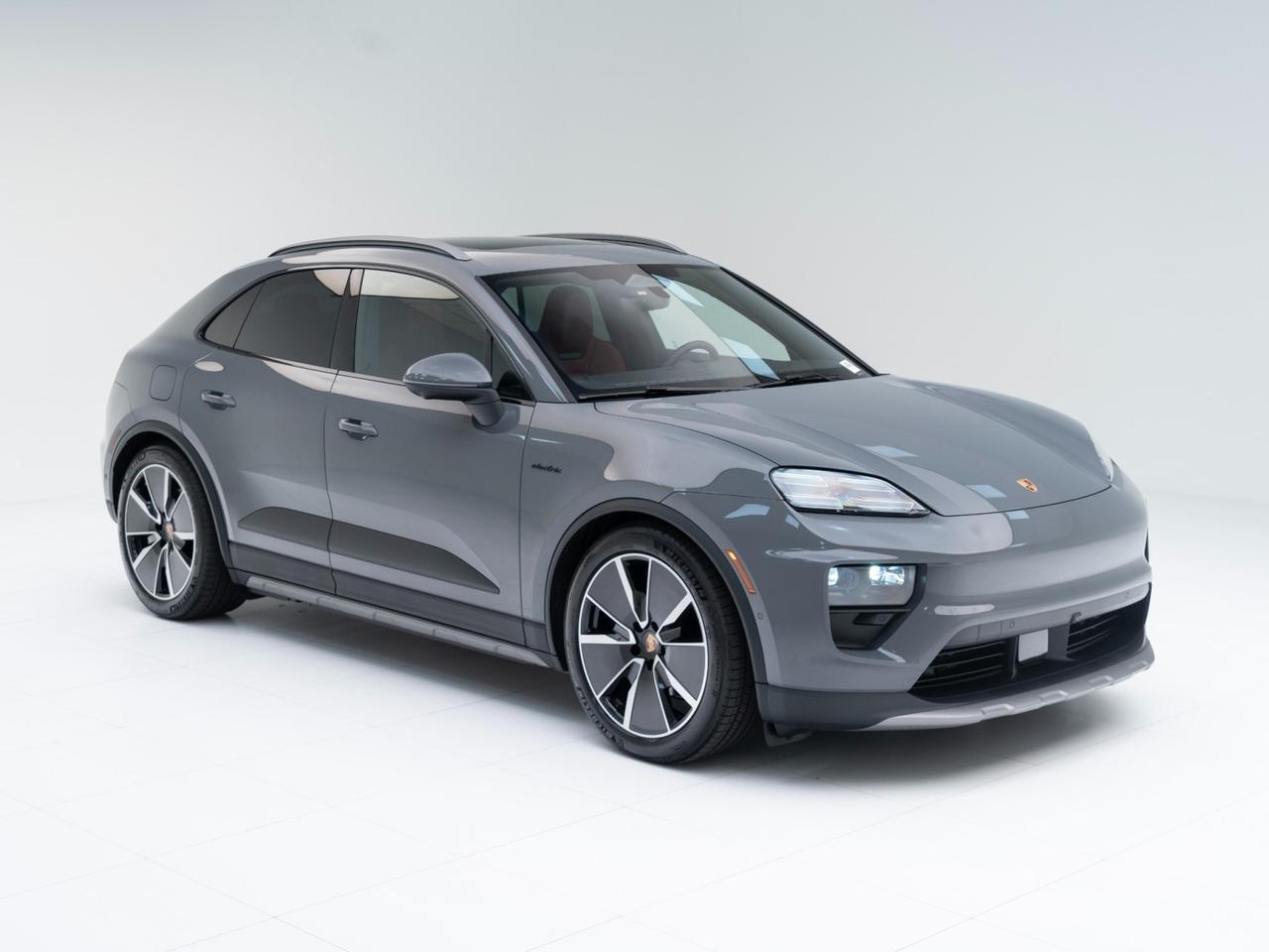 2026 Porsche Macan 4 Electric Pompano Beach FL