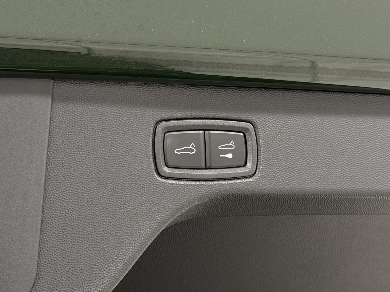2026 Porsche Macan Electric 4 Newark DE