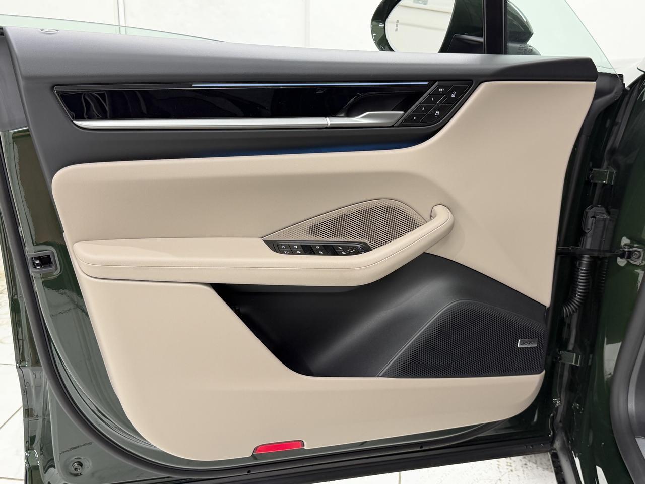 2026 Porsche Macan Electric 4 Newark DE