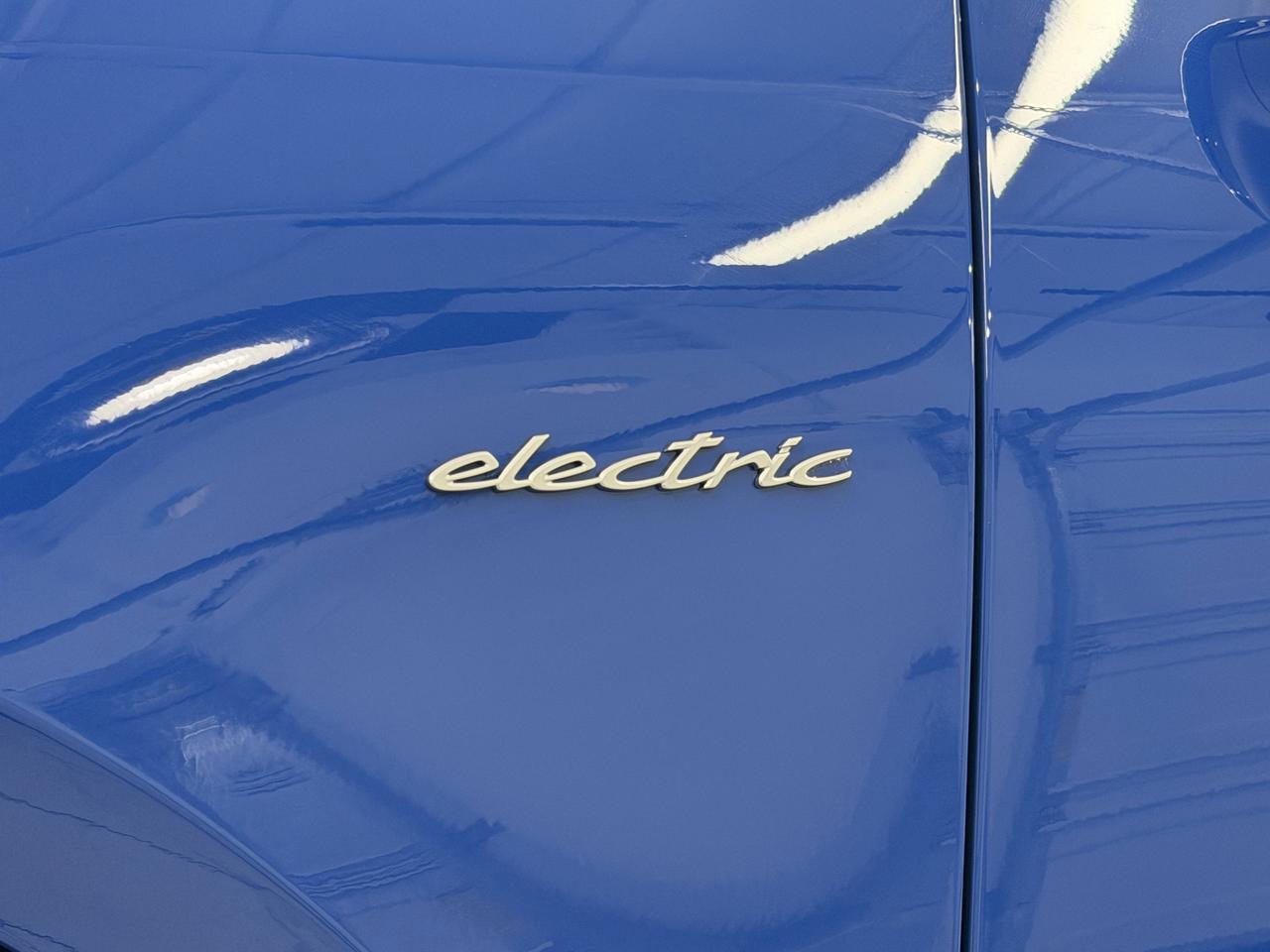 2026 Porsche Macan Electric 4 Newark DE