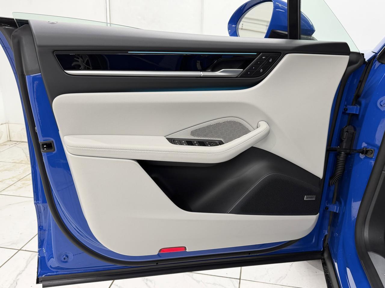 2026 Porsche Macan Electric 4 Newark DE