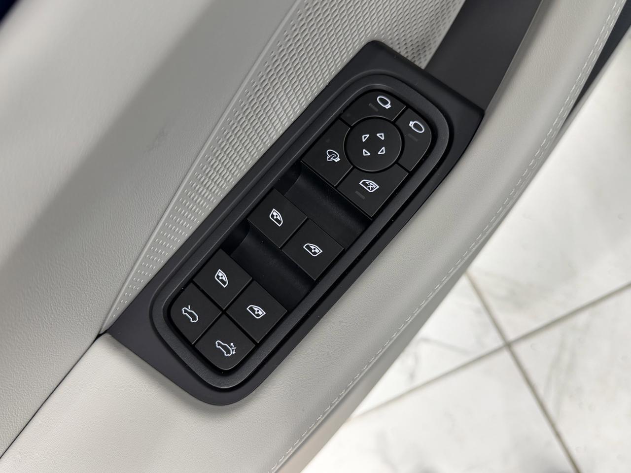 2026 Porsche Macan Electric 4 Newark DE