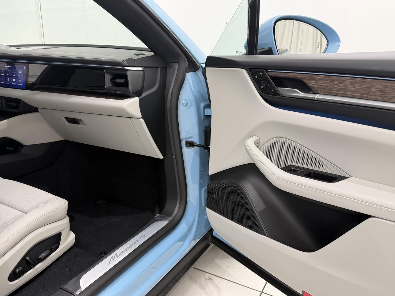 2026 Porsche Macan Electric 4 Newark DE