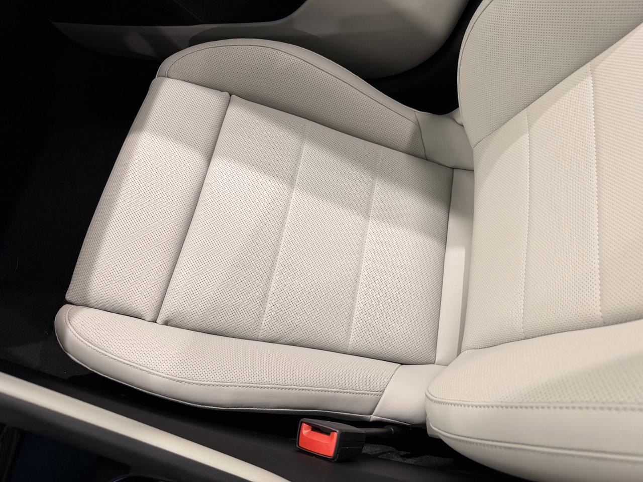 2026 Porsche Macan Electric 4 Newark DE