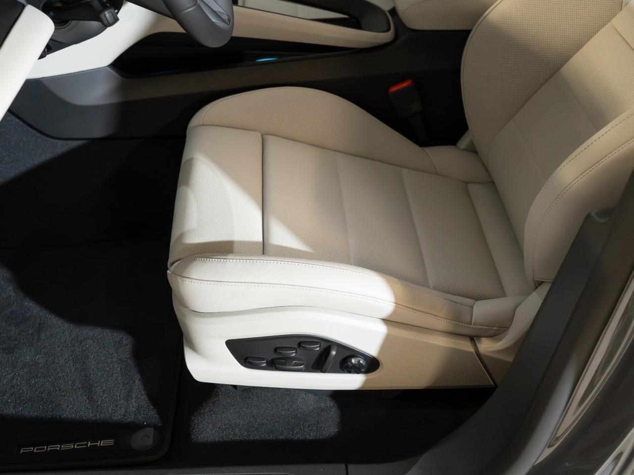 2026 Porsche Macan Electric 4 Pompano Beach FL