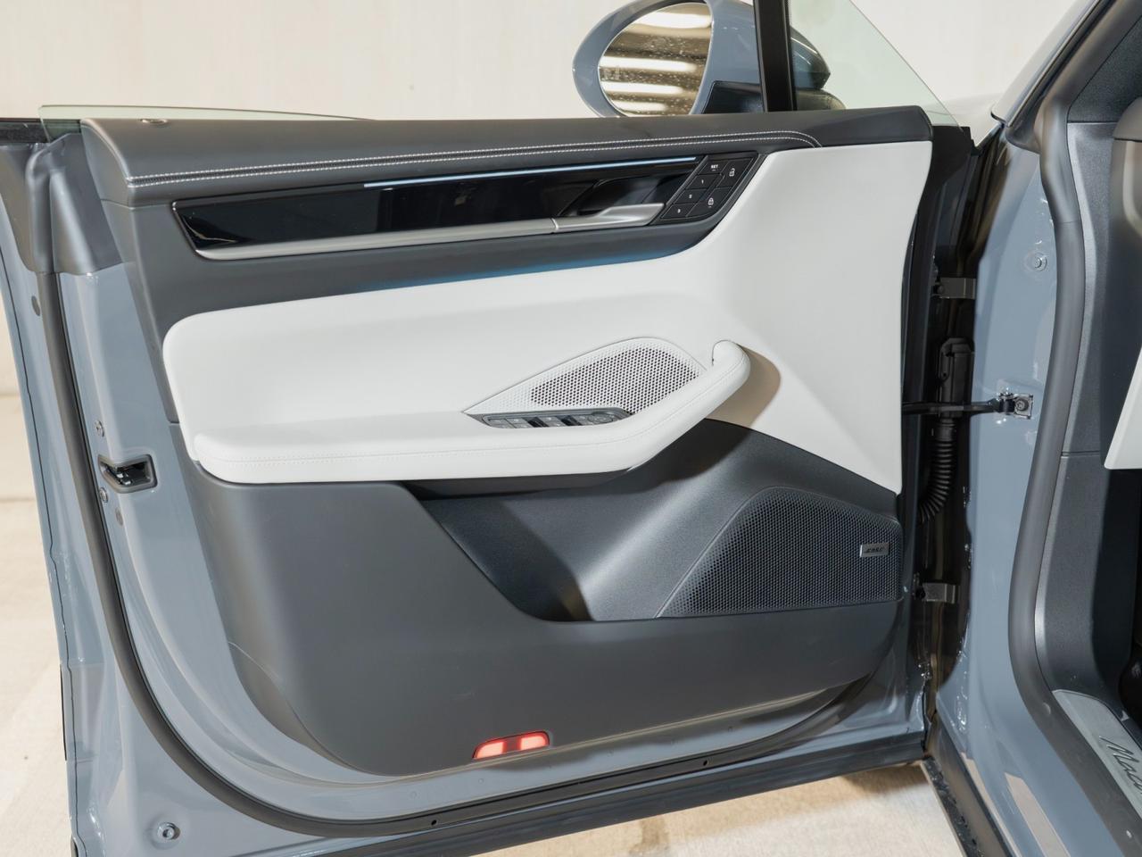 2026 Porsche Macan Electric 4 Pompano Beach FL