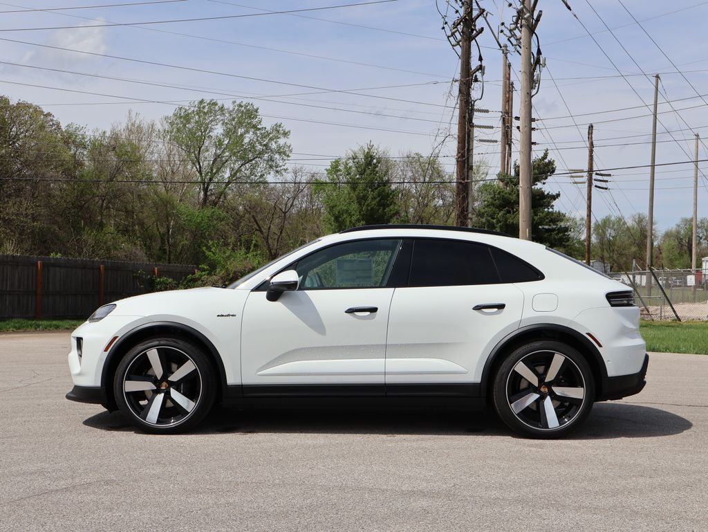 2026 Porsche Macan Electric 4