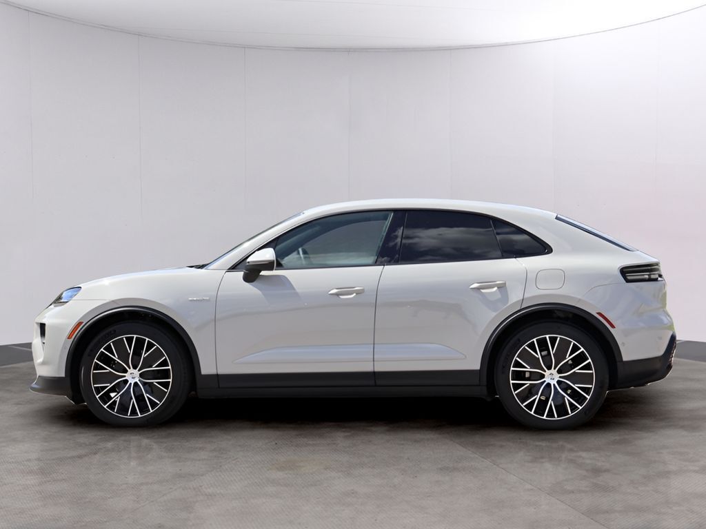 2026 Porsche Macan Electric 4