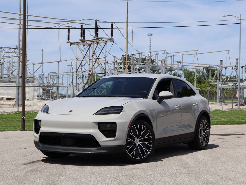 2026 Porsche Macan Electric