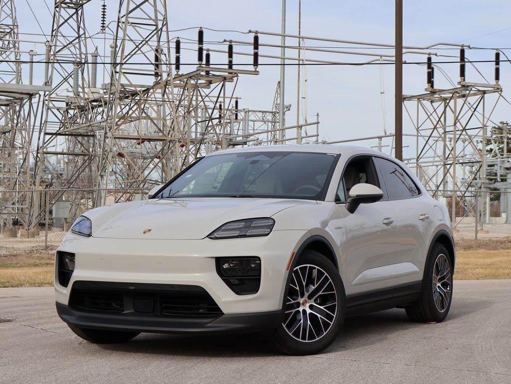 2026 Porsche Macan Electric