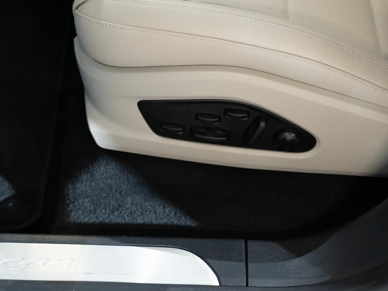 2026 Porsche Macan Electric Pompano Beach FL