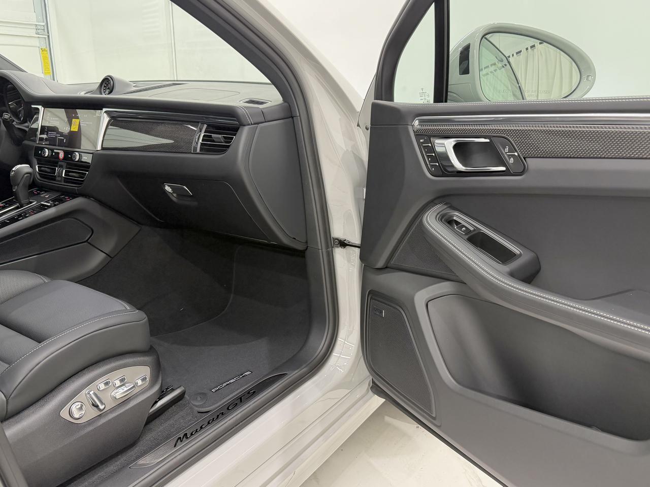 2026 Porsche Macan GTS Newark DE