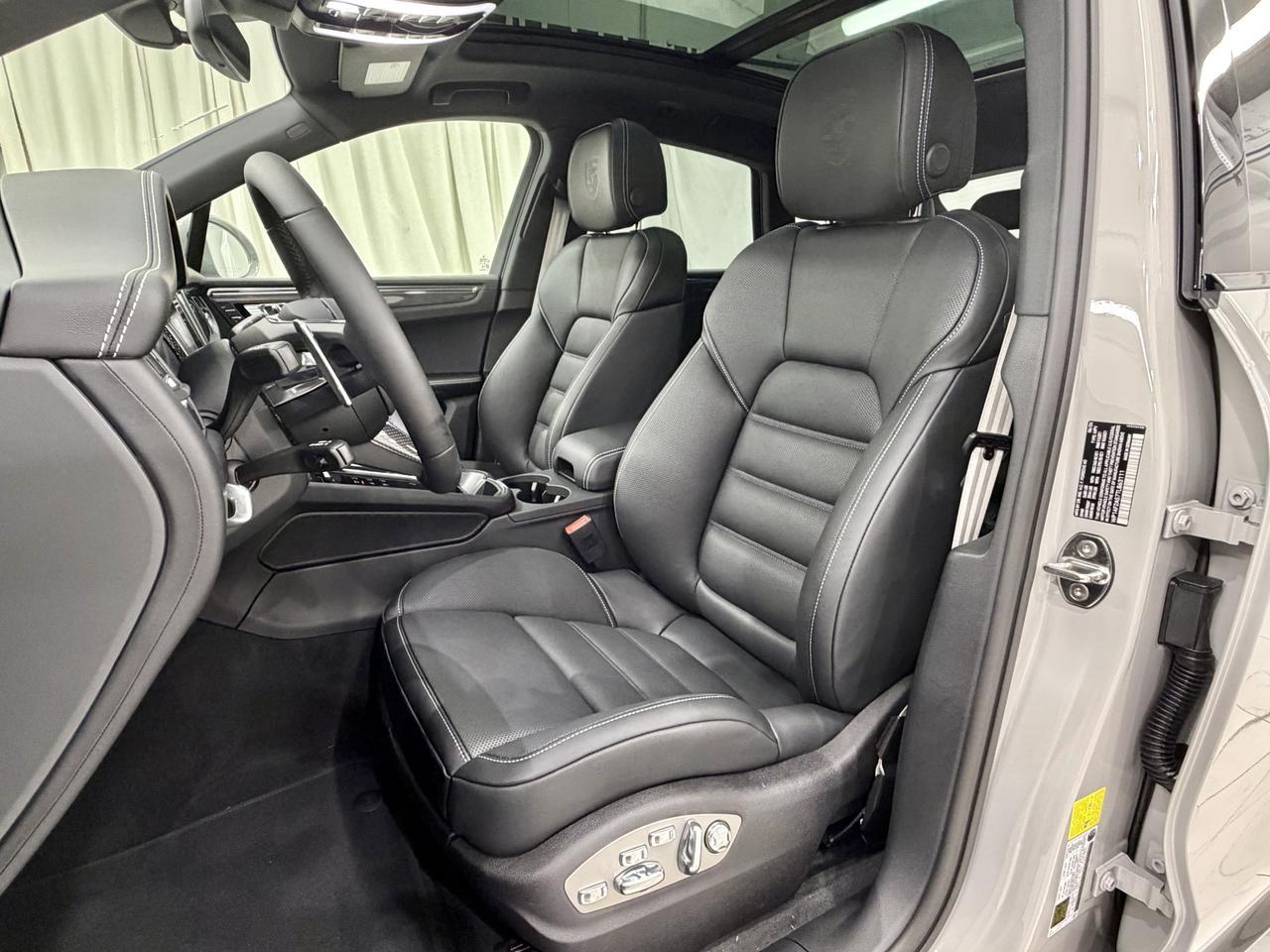 2026 Porsche Macan GTS Newark DE