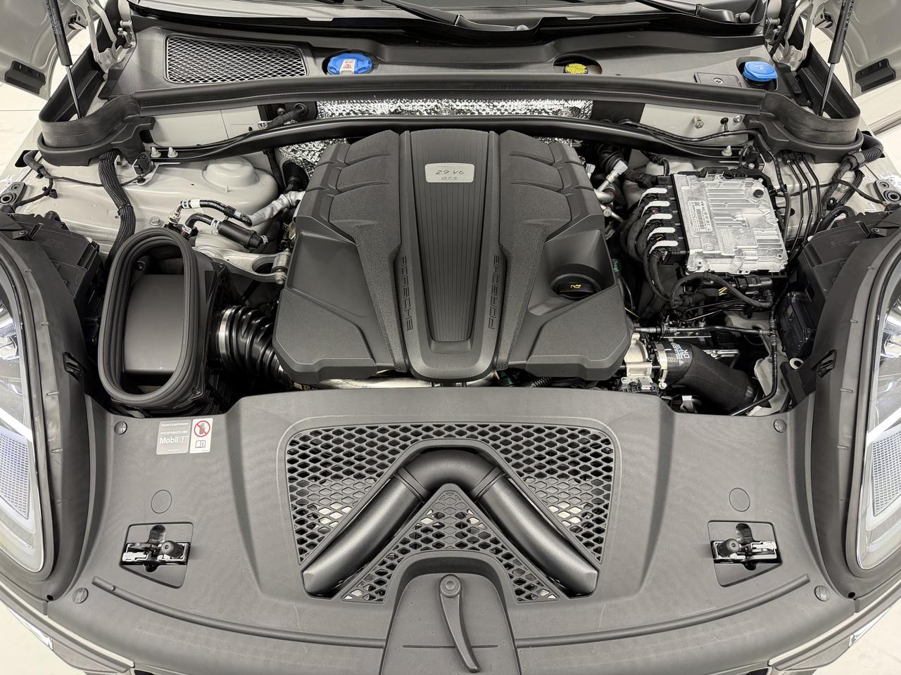 2026 Porsche Macan GTS Newark DE