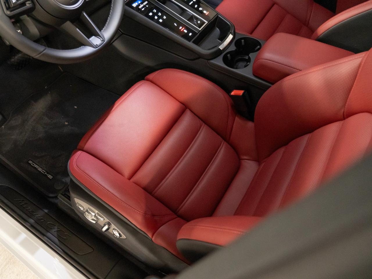 2026 Porsche Macan GTS Pompano Beach FL