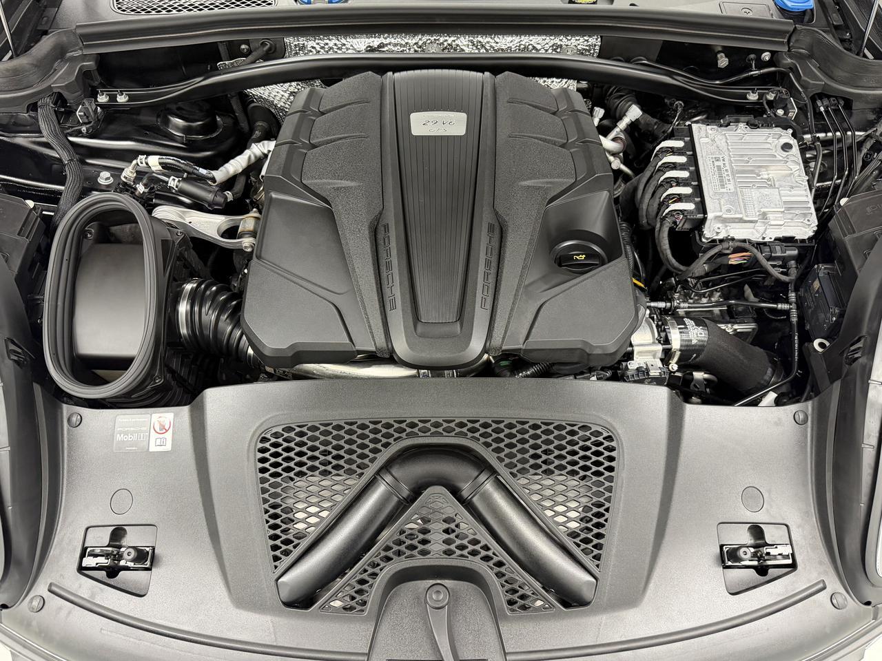 2026 Porsche Macan Gts Newark DE