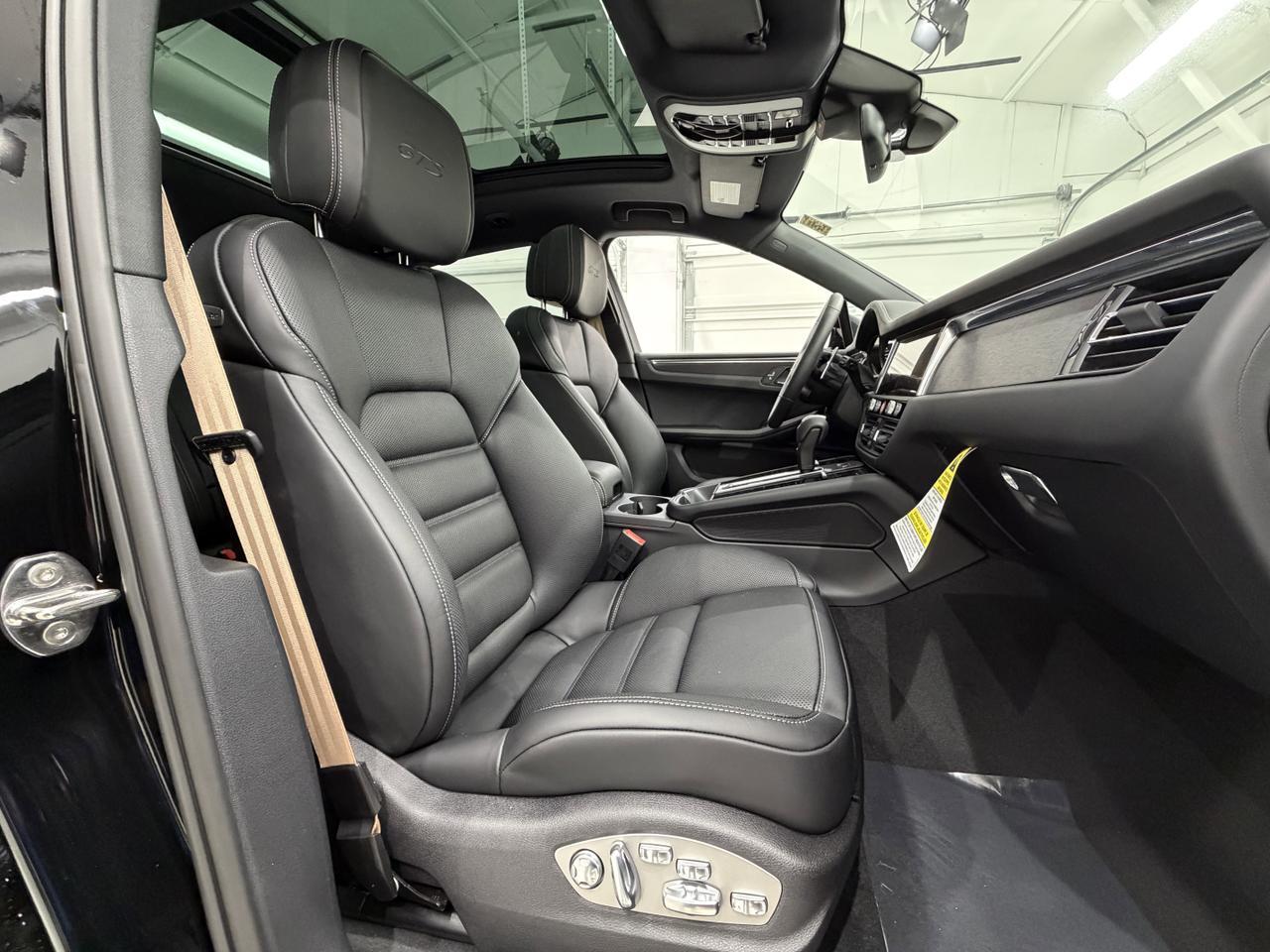 2026 Porsche Macan Gts Newark DE