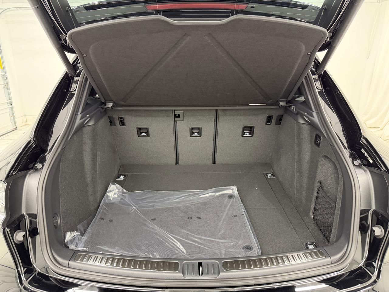 2026 Porsche Macan Gts Newark DE