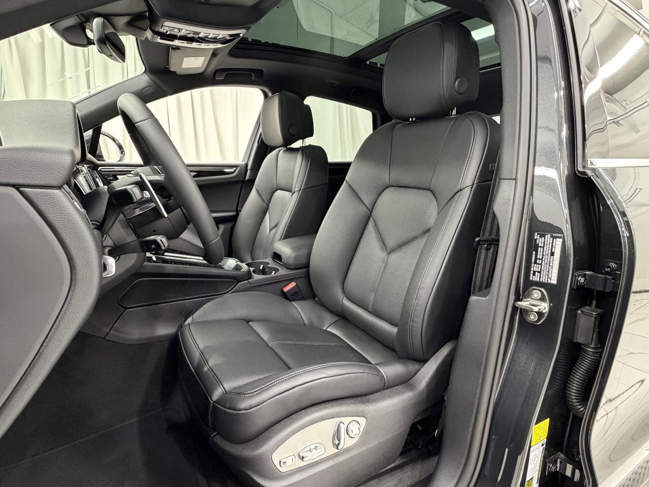 2026 Porsche Macan S Newark DE