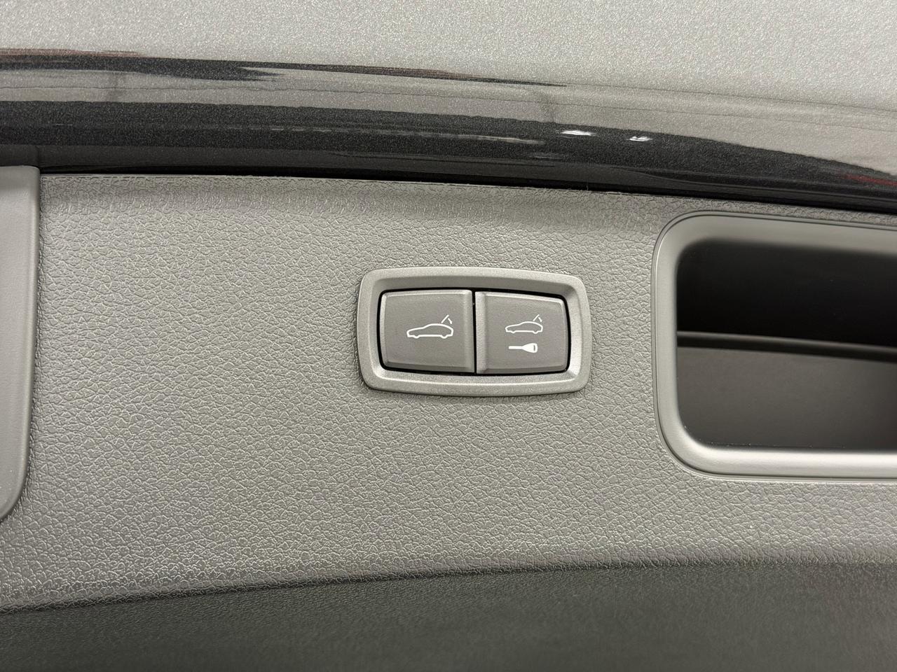 2026 Porsche Macan S Newark DE